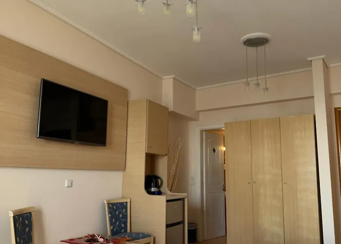 Vythos * Paralio Astros